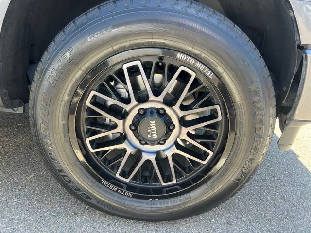 2022 Ford F-150 XLT Super Crew 4WD 5.0L w/302A