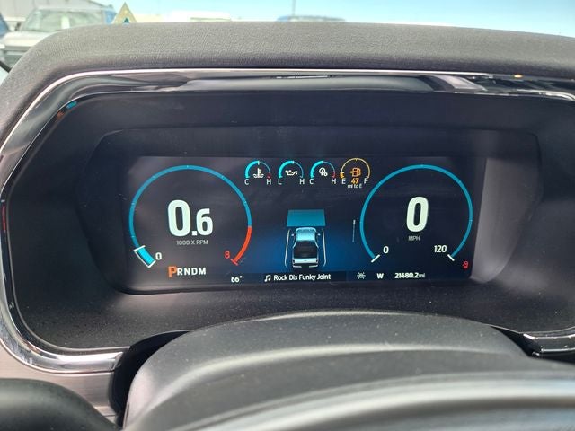 2022 Ford F-150 Lariat Super Crew 4WD 5.0L w/502A