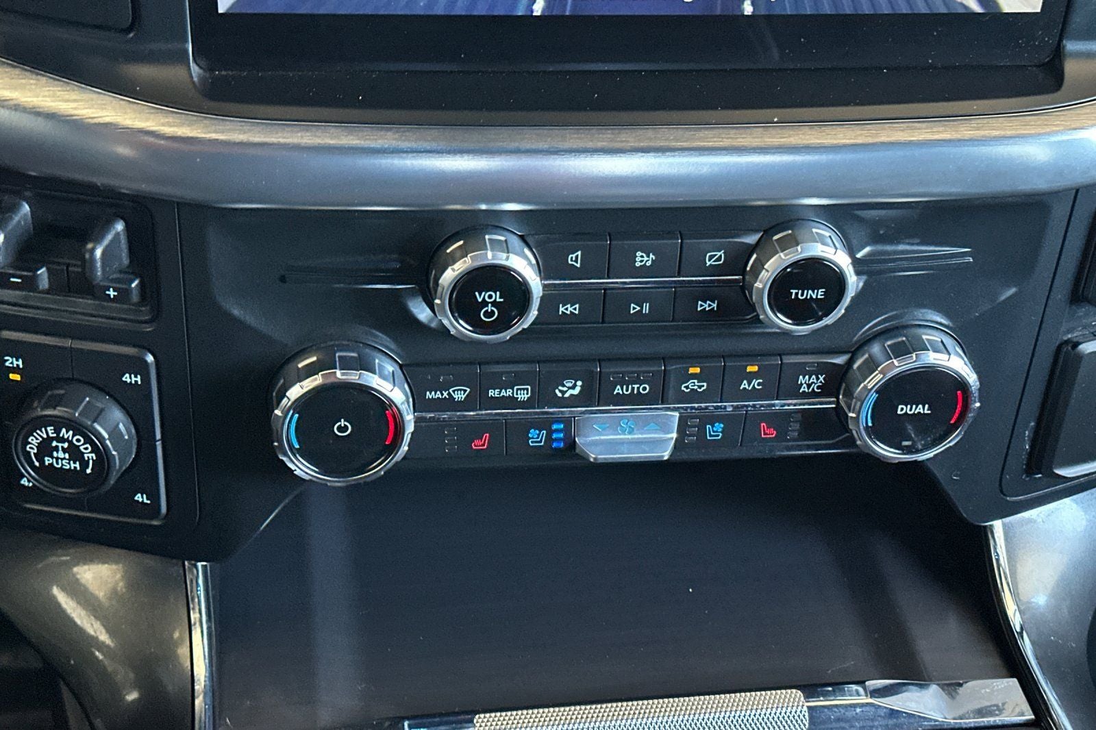 2022 Ford F-150 Lariat 4WD