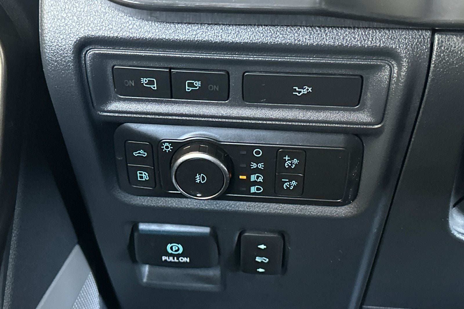2022 Ford F-150 Lariat 4WD