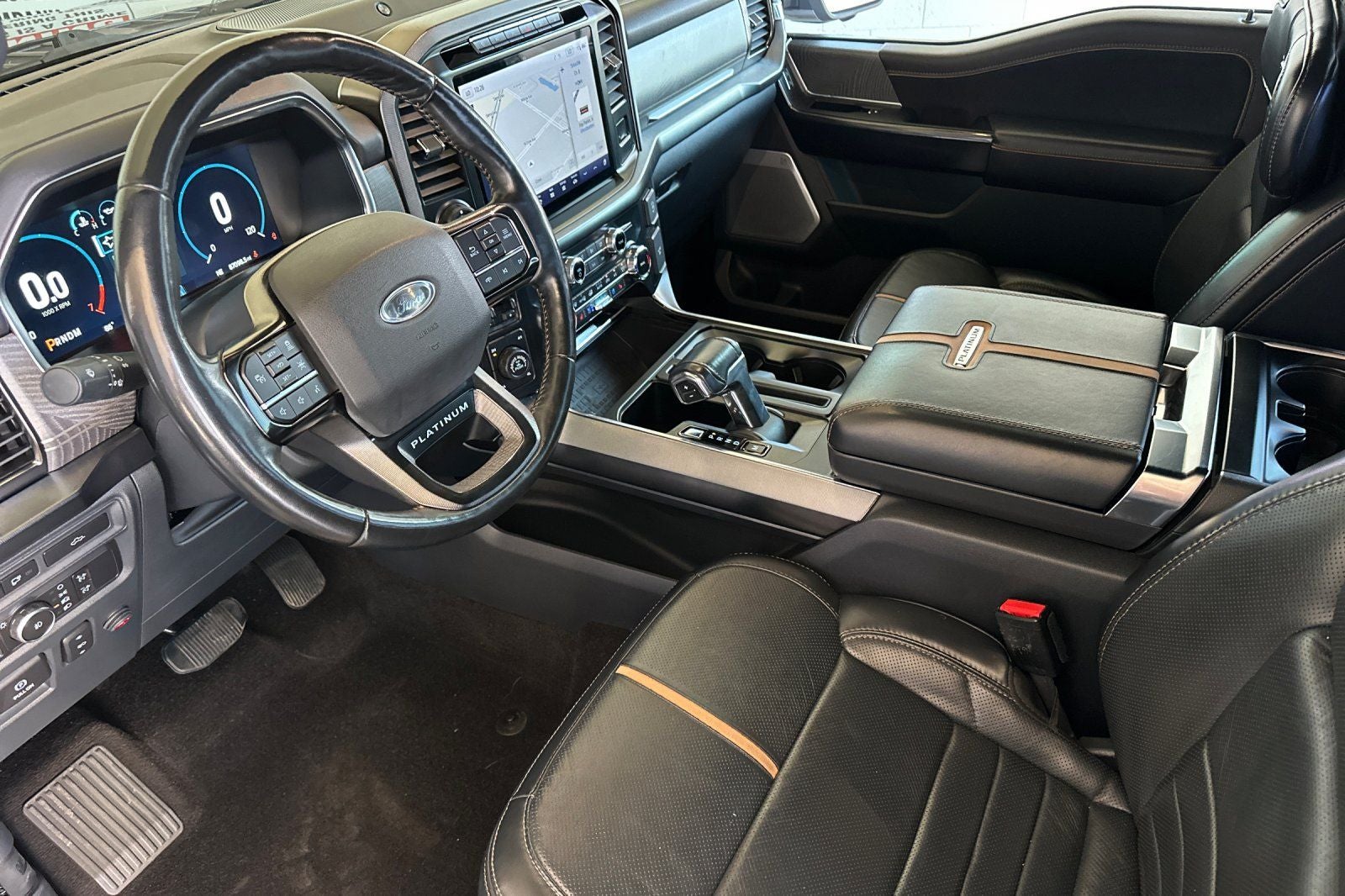 2022 Ford F-150 Platinum 4WD