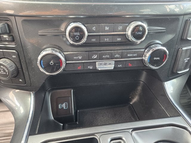 2022 Ford F-150 XLT Super Crew 4WD w/302A