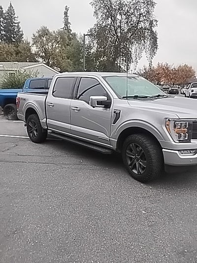 2023 Ford F-150 Lariat Super Crew 4WD w/Moonroof/FX4/20"s