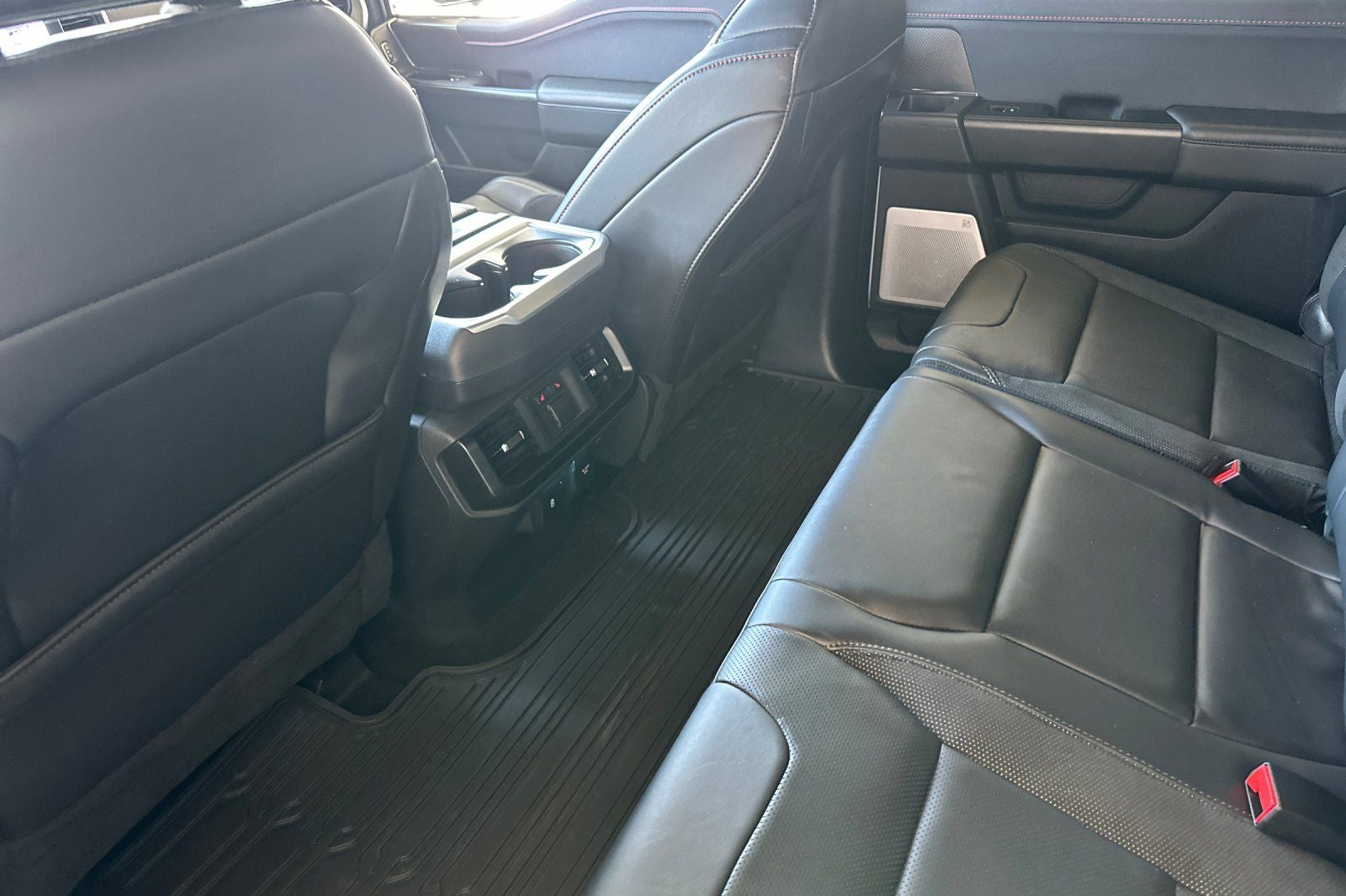 2025 Ford F-150 Raptor SPACE WHITE