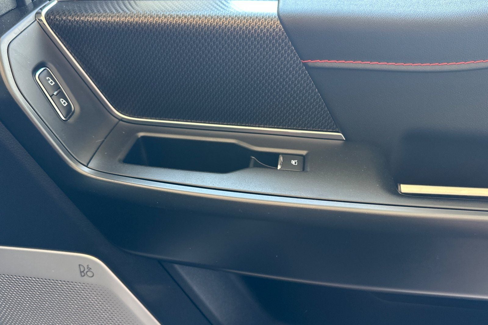 2025 Ford F-150 Raptor SPACE WHITE
