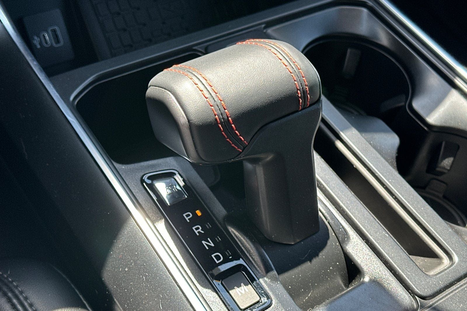 2025 Ford F-150 Raptor SPACE WHITE