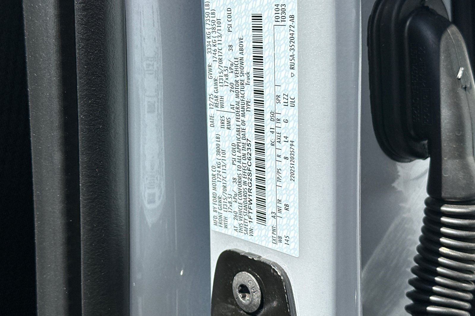 2025 Ford F-150 Raptor SPACE WHITE
