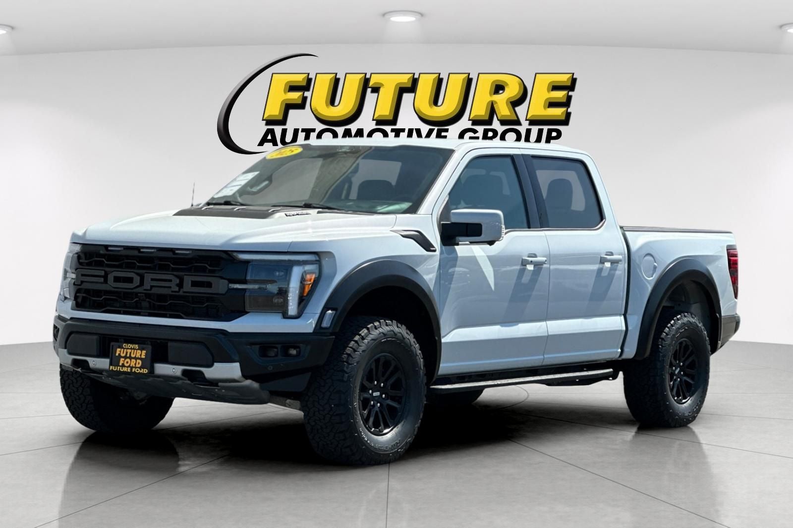 2025 Ford F-150 Raptor SPACE WHITE