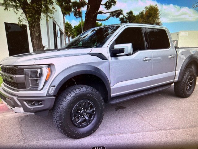 2022 Ford F-150 Raptor Super Crew 4WD w/801A