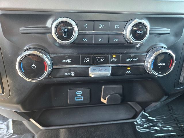 2024 Ford F-150 XLT Super Crew 4WD 5.0L