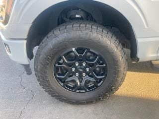 2024 Ford F-150 XLT 4WD