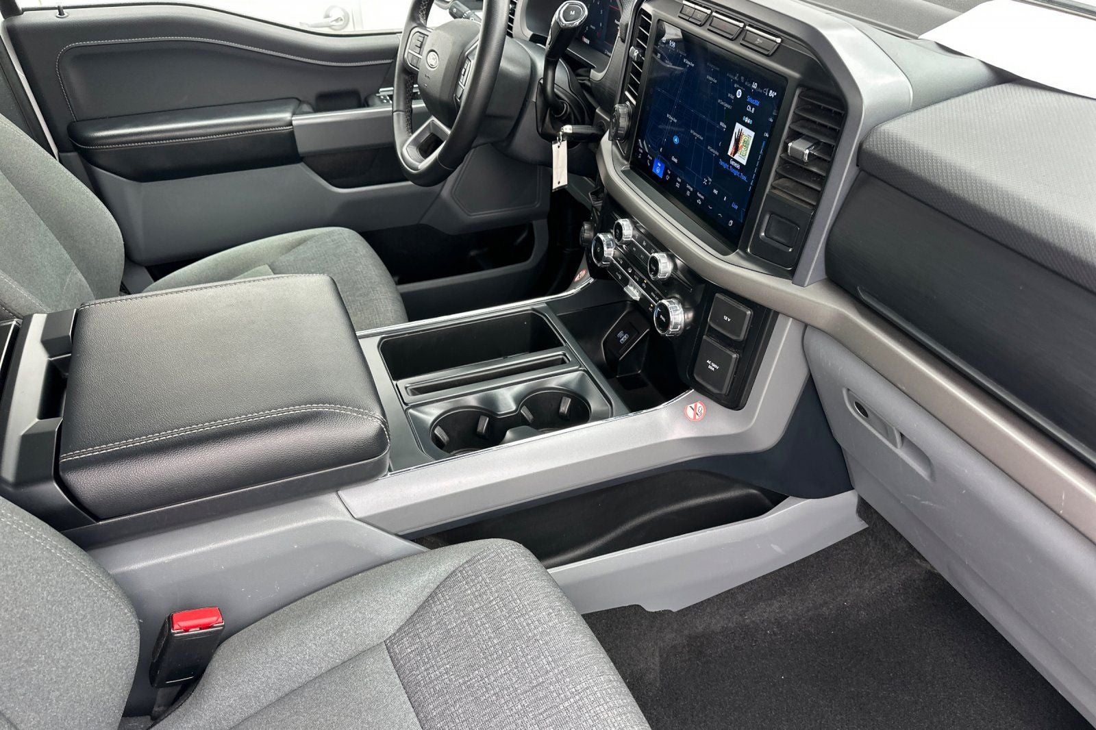 2024 Ford F-150 XLT 4WD