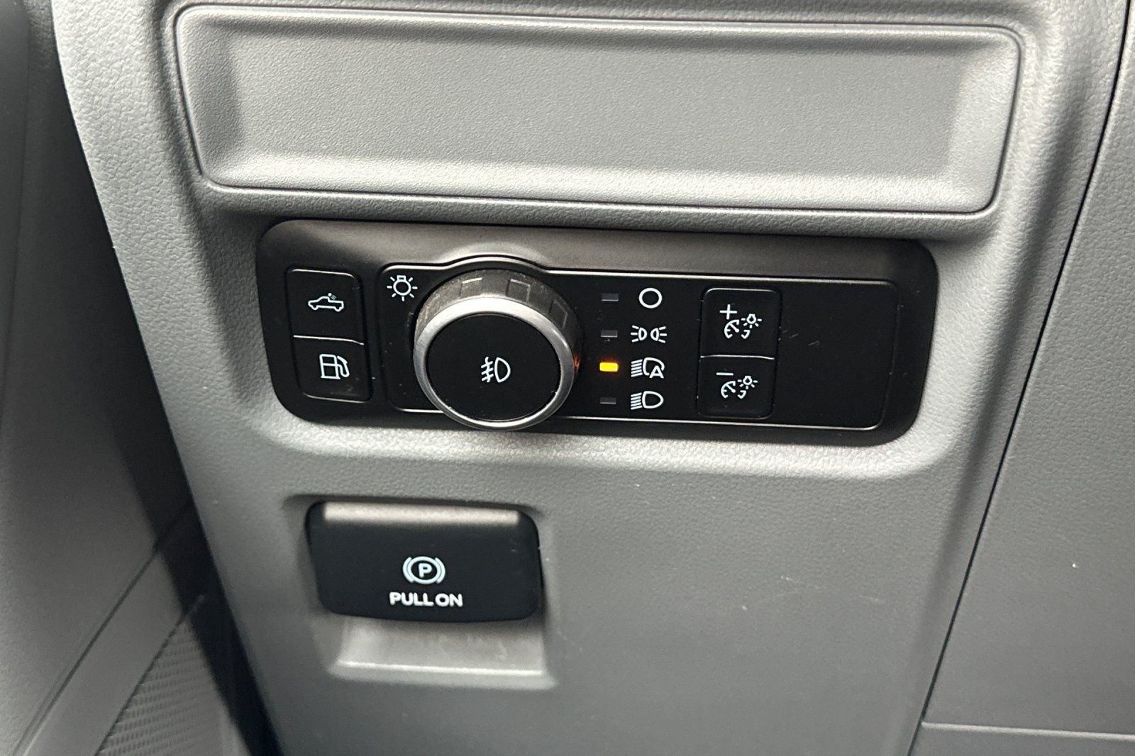2024 Ford F-150 XLT 4WD