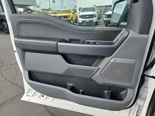 2025 Ford F-150 Lariat Super Crew 4WD