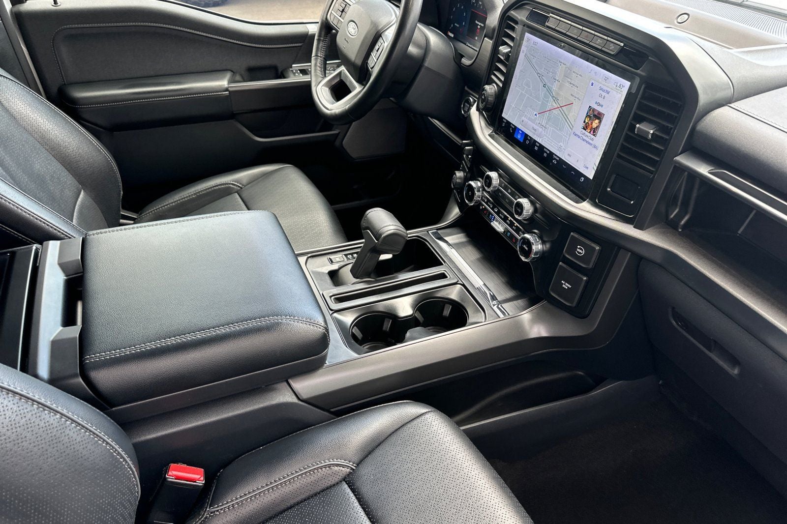 2024 Ford F-150 Lariat 4WD