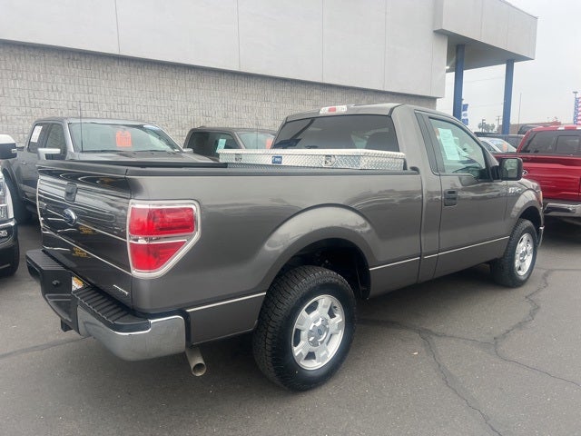 2013 Ford F-150 XLT Standard Cab RWD