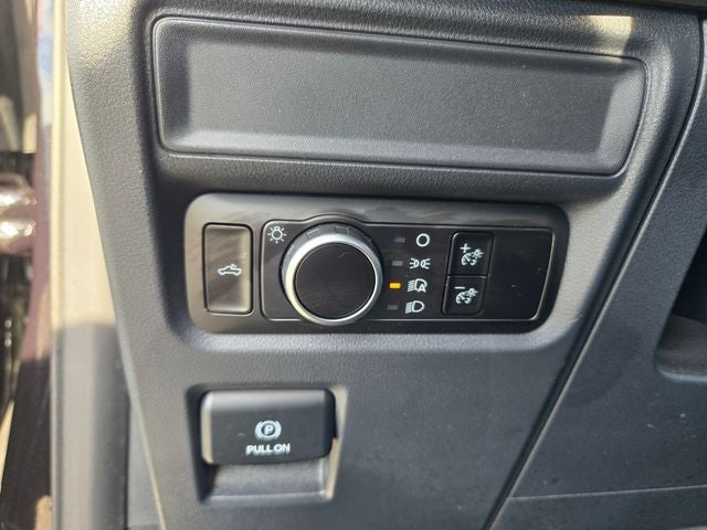 2026 Ford F-150 XL Standard Cab RWD 5.0L