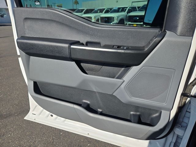 2025 Ford F-150 XL Standard Cab RWD w/103A