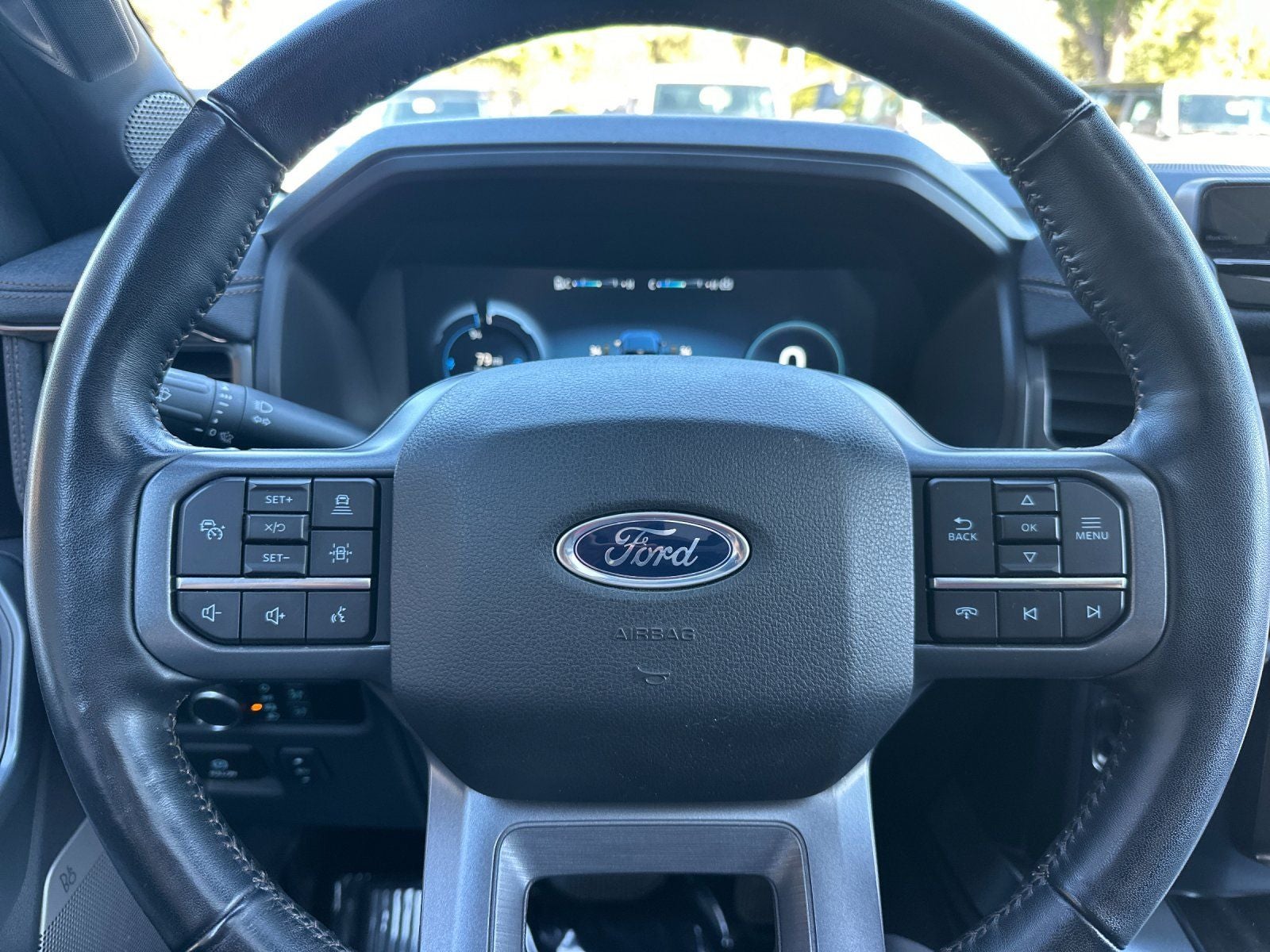 2023 Ford F-150 Lightning Lariat