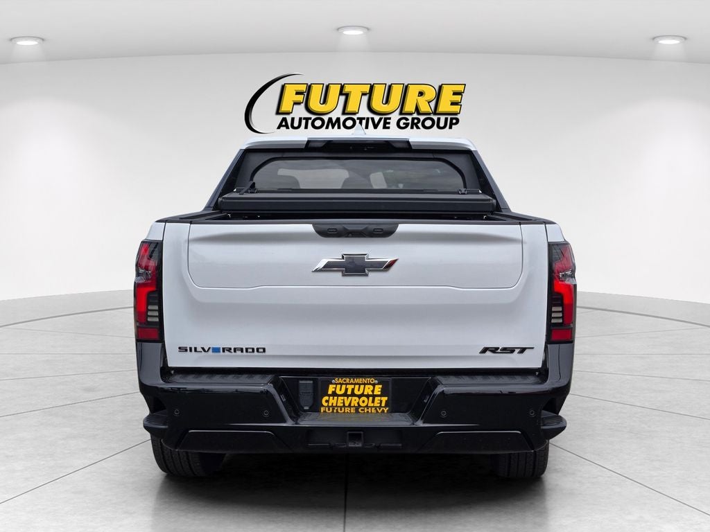 2025 Chevrolet Silverado EV RST