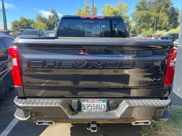 2023 Chevrolet Silverado 1500 High Country Crew Cab 4WD w/Sunroof & Tech Package