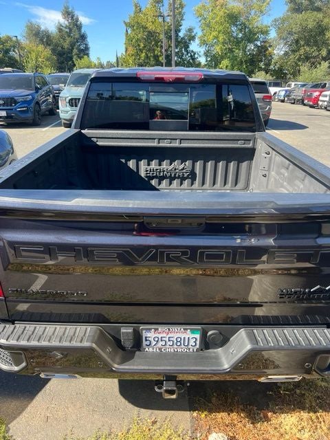 2023 Chevrolet Silverado 1500 High Country Crew Cab 4WD w/Sunroof & Tech Package