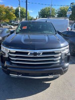 2023 Chevrolet Silverado 1500 High Country Crew Cab 4WD w/Sunroof & Tech Package