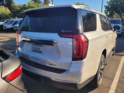 2022 GMC Yukon SLT