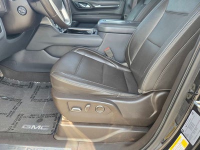 2021 GMC Yukon Denali 4WD w/Premium Package