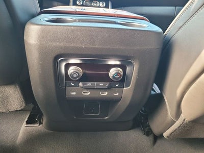 2024 GMC Yukon XL Denali Ultimate