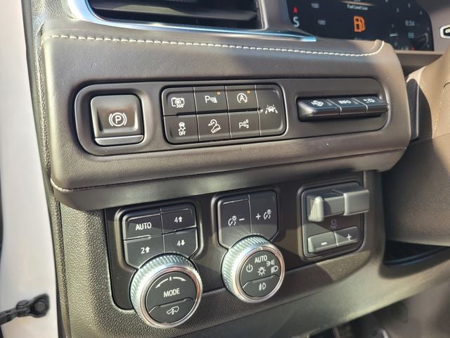 2024 GMC Yukon XL Denali Ultimate