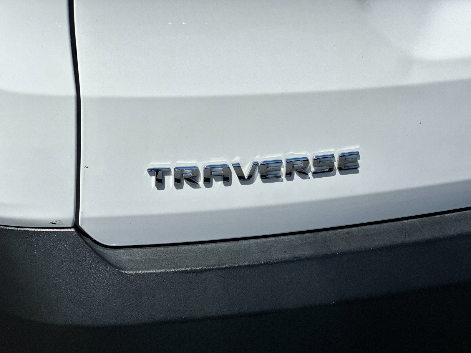 2021 Chevrolet Traverse LS