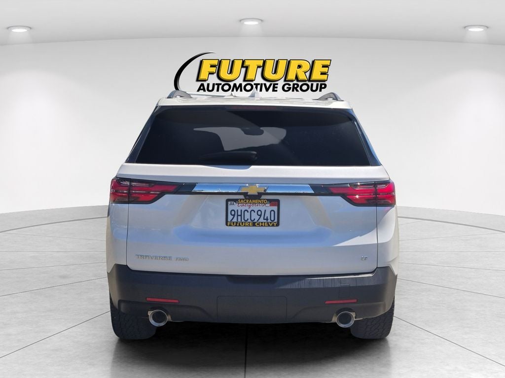 2023 Chevrolet Traverse LT Leather