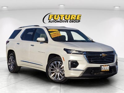 2022 Chevrolet Traverse Premier AWD W/ Navigation and Bose Audio