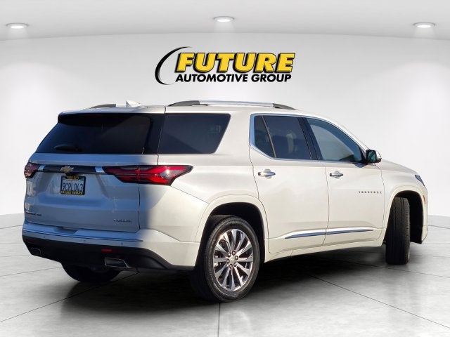 2022 Chevrolet Traverse Premier AWD W/ Navigation and Bose Audio