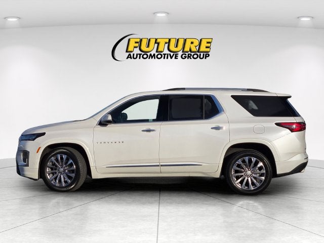 2022 Chevrolet Traverse Premier AWD W/ Navigation and Bose Audio