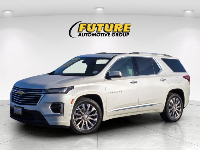 2022 Chevrolet Traverse Premier AWD W/ Navigation and Bose Audio
