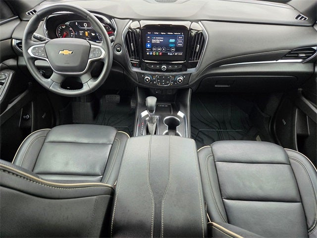 2023 Chevrolet Traverse Premier AWD w/Dual Panel Moonroof