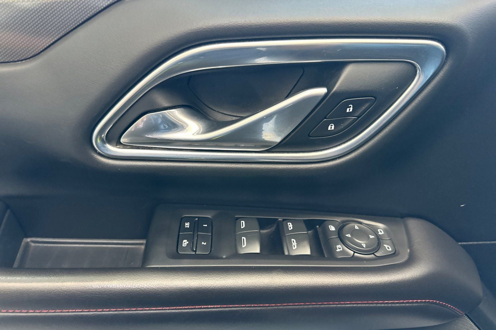 2021 Chevrolet Suburban RST