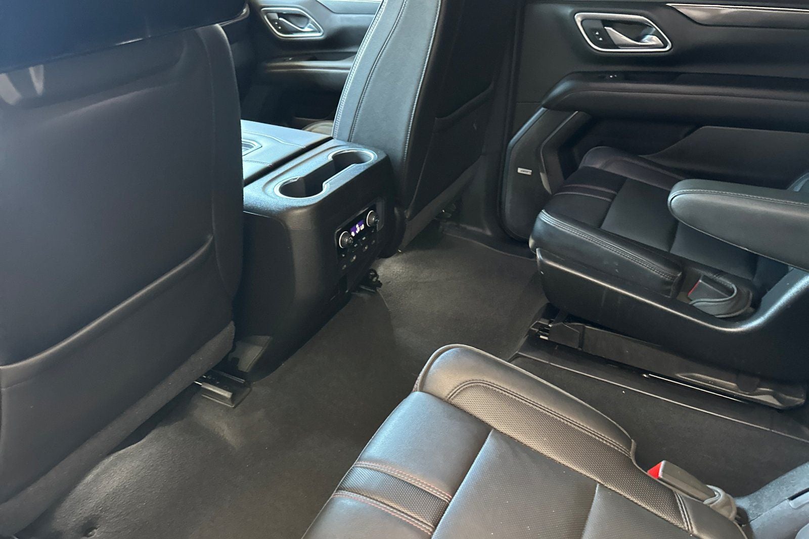 2021 Chevrolet Suburban RST
