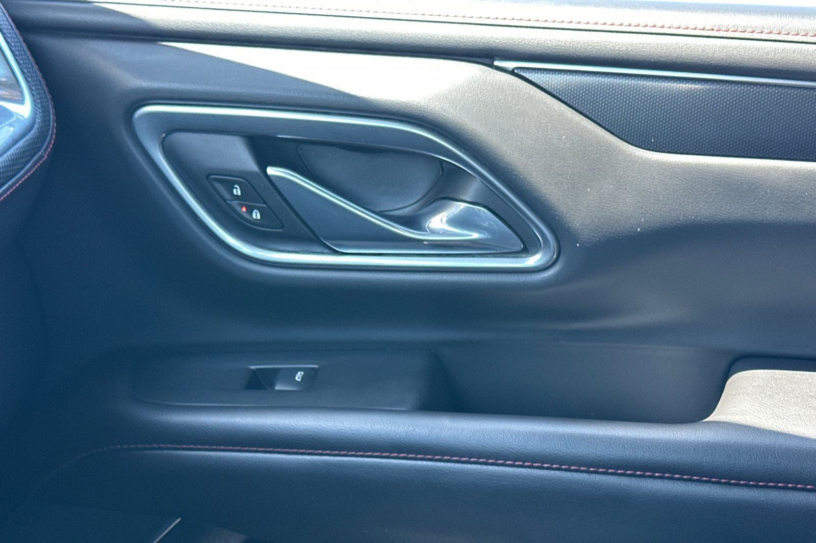 2021 Chevrolet Suburban RST