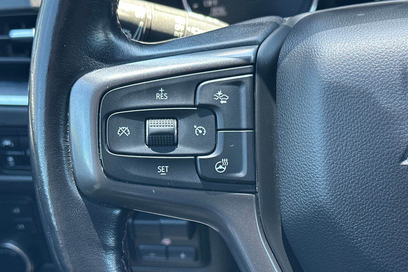 2021 Chevrolet Suburban RST