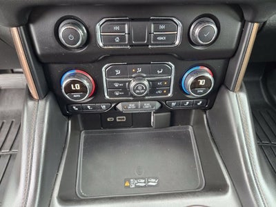 2021 Chevrolet Suburban High Country 4WD w/Premium Package