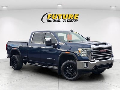 2023 GMC Sierra 2500HD SLT Crew Cab 4WD Only 10K Miles