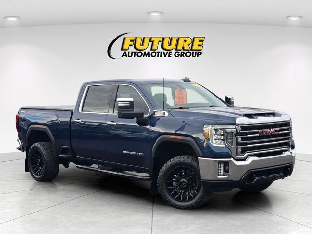 2023 GMC Sierra 2500HD SLT Crew Cab 4WD Only 10K Miles
