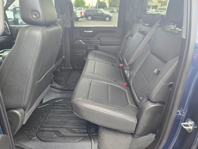 2023 GMC Sierra 2500HD SLT Crew Cab 4WD Only 10K Miles