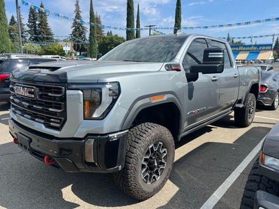 2024 GMC Sierra 2500HD AT4X Crew Cab 4WD Lifted