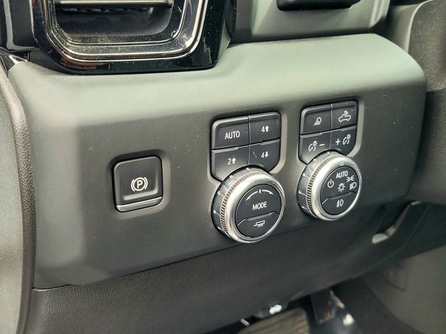 2024 GMC Sierra 2500HD AT4X Crew Cab 4WD