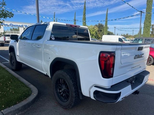 2023 GMC Sierra 1500 AT4 Crew Cab 4WD