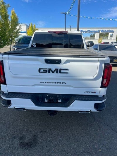 2023 GMC Sierra 1500 AT4 Crew Cab 4WD